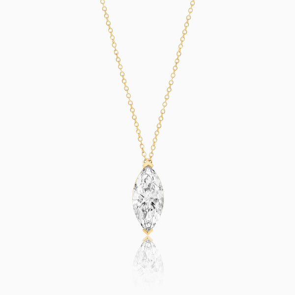 Carré de Luxe Collection D-E VS+ Marquise Diamond Prong Necklace