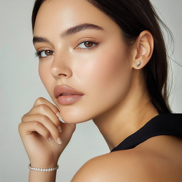 Carré de Luxe Collection D-E VS+ Marquise Diamond Prong Earrings