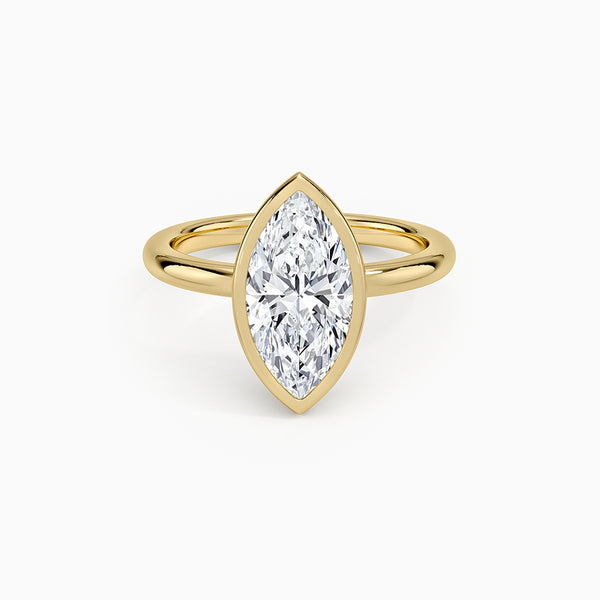 Carré de Luxe Collection D-E VS+ Marquise Diamond Bezel Ring